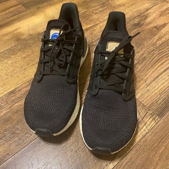 Adidas Ultraboost x NASA - Picture 3 of 5